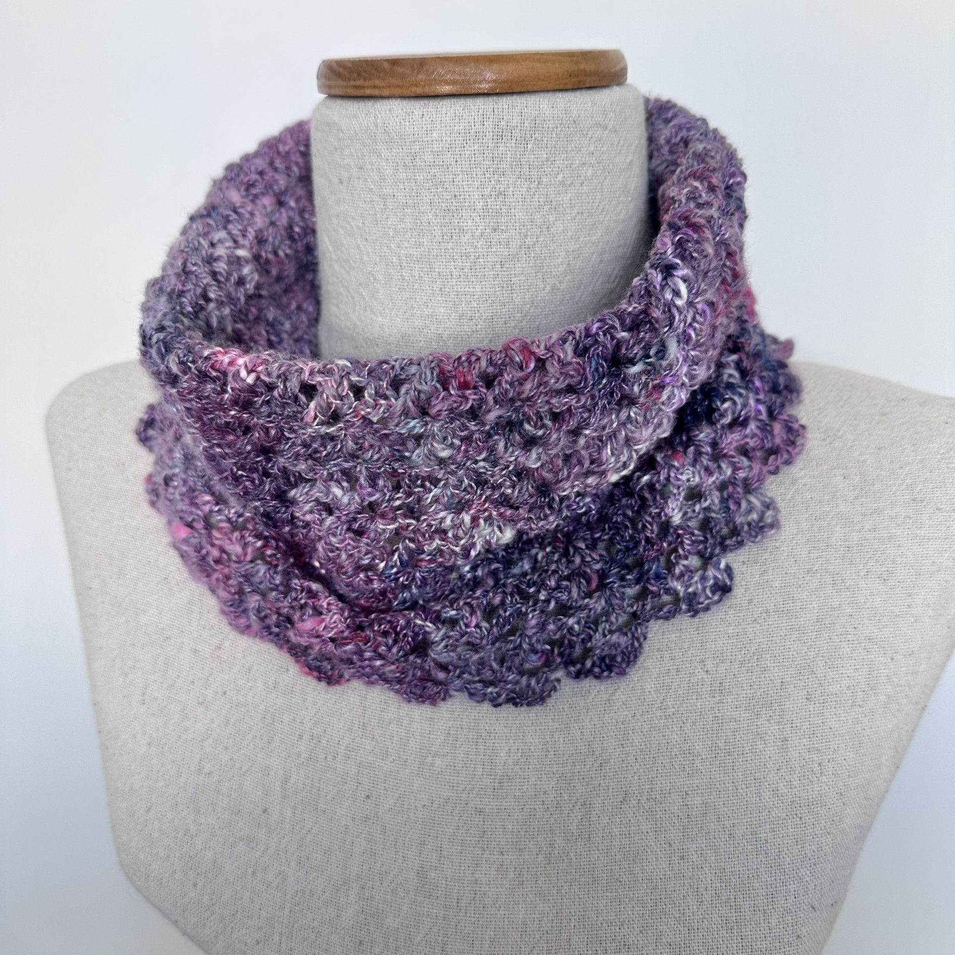 Handspun 'Mixed Berry' Cowl