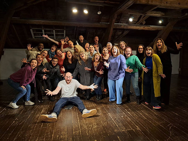 Groupe d'élève atelier d'impro adultes