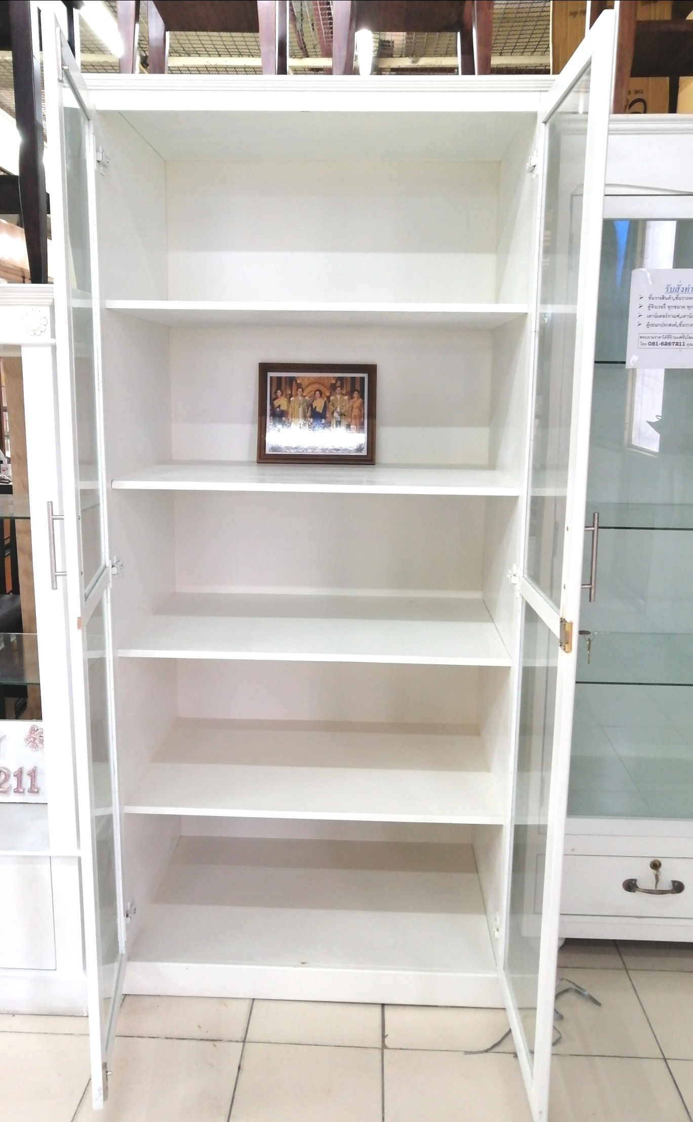 ตู้โชว์ ไม้ยางพารา  100x60x200cm