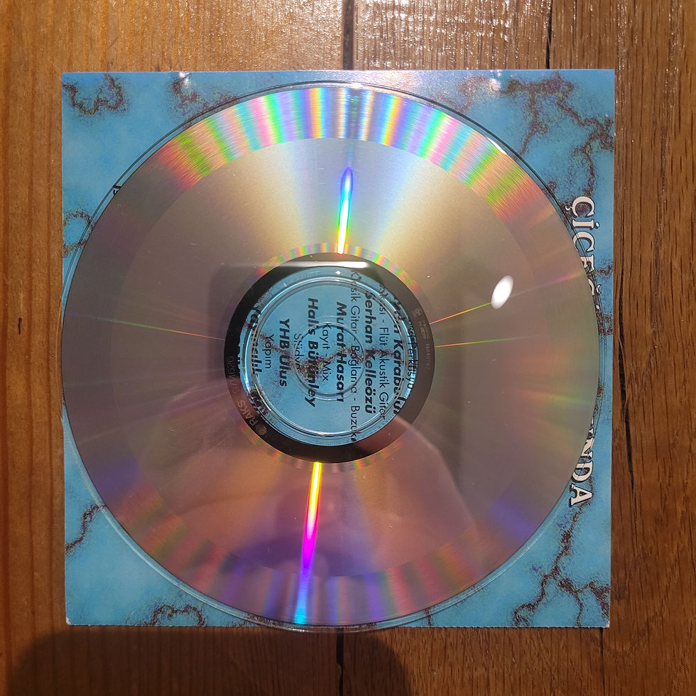 Küçük resim: Grup Merdiven - Çiçeği Burnunda CD  1995( İmzalı)