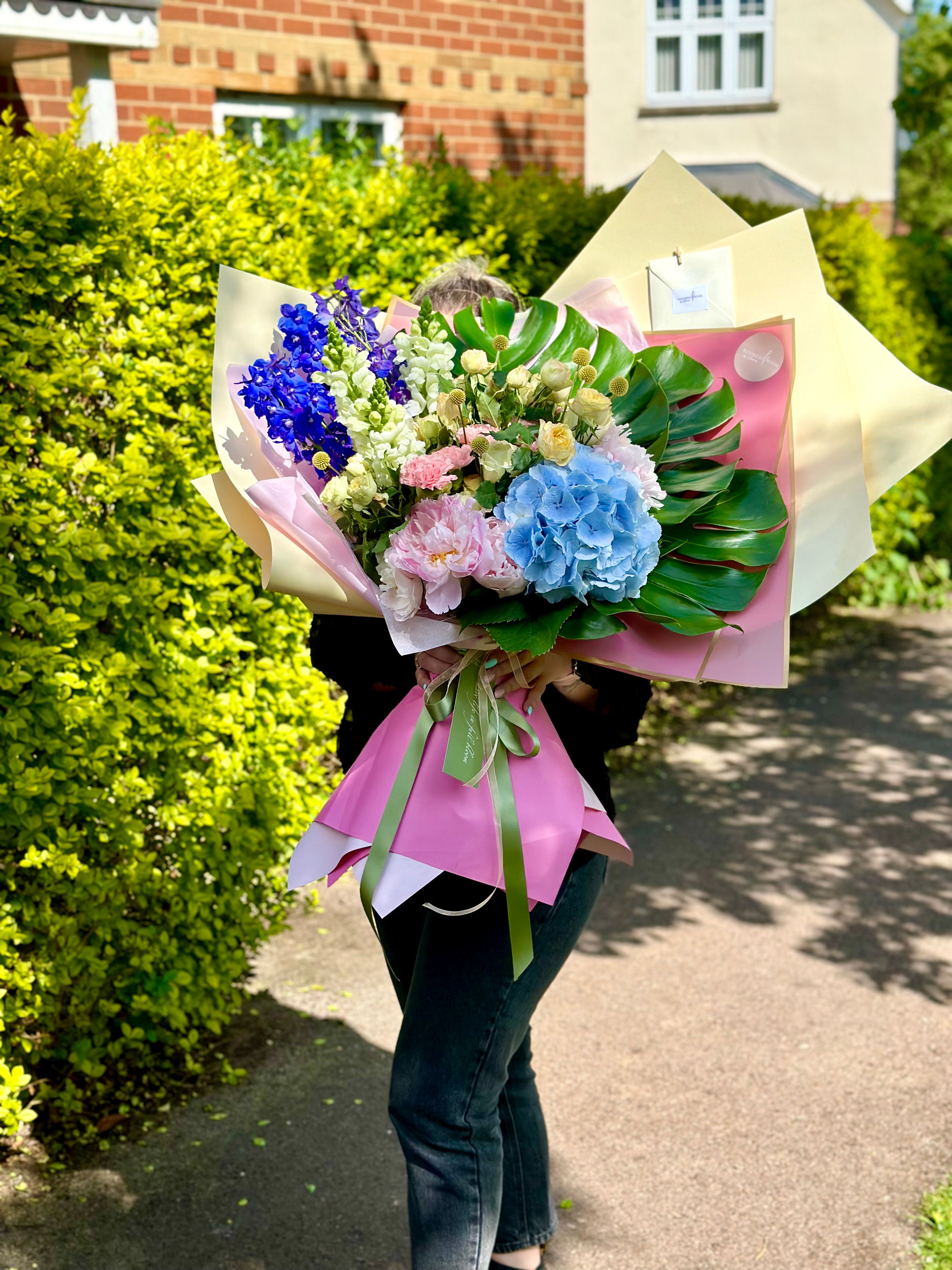 Gigantic Bouquets