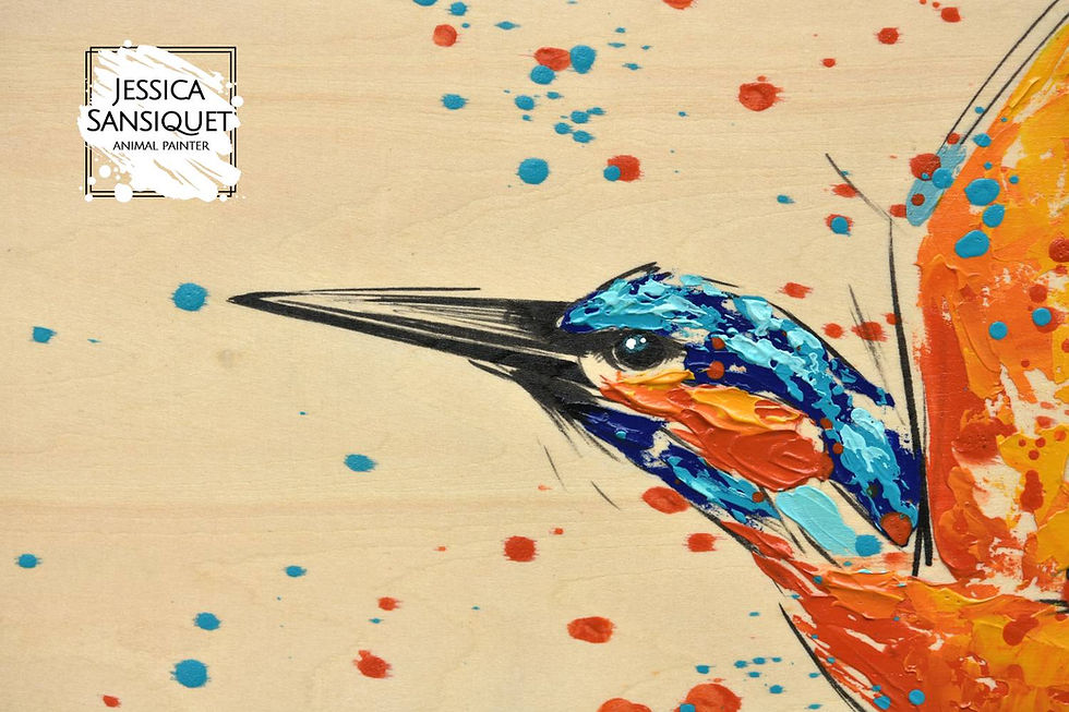 Miniature : Détail de la tête d'un martin pêcheur, peinture sur bois de Jessica Sansiquet, art animalier contemporain