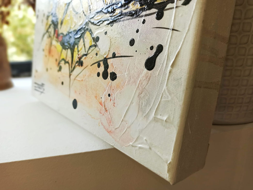 Miniature : Détail de la peinture d'un papillon machaon par l'artiste Jessica Sansiquet, art animalier contemporain