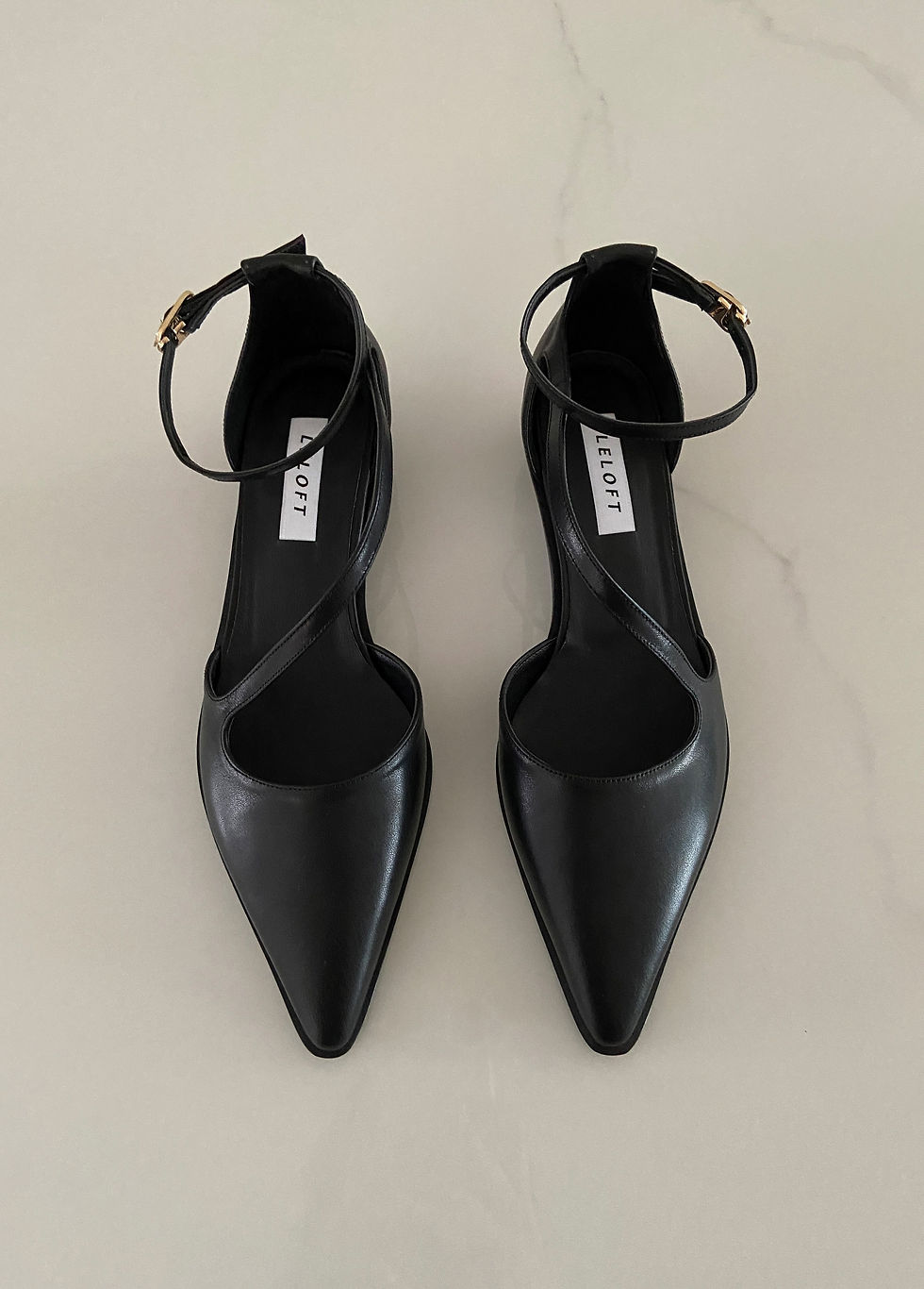 サムネイル： 006 Pointed Kitten Heels