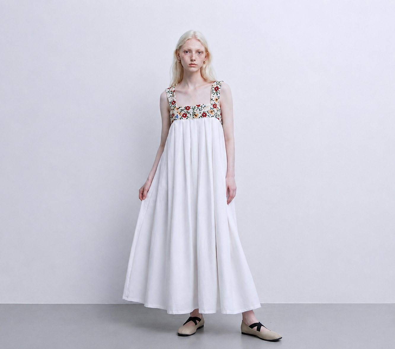White Meadow Rosvale Dress