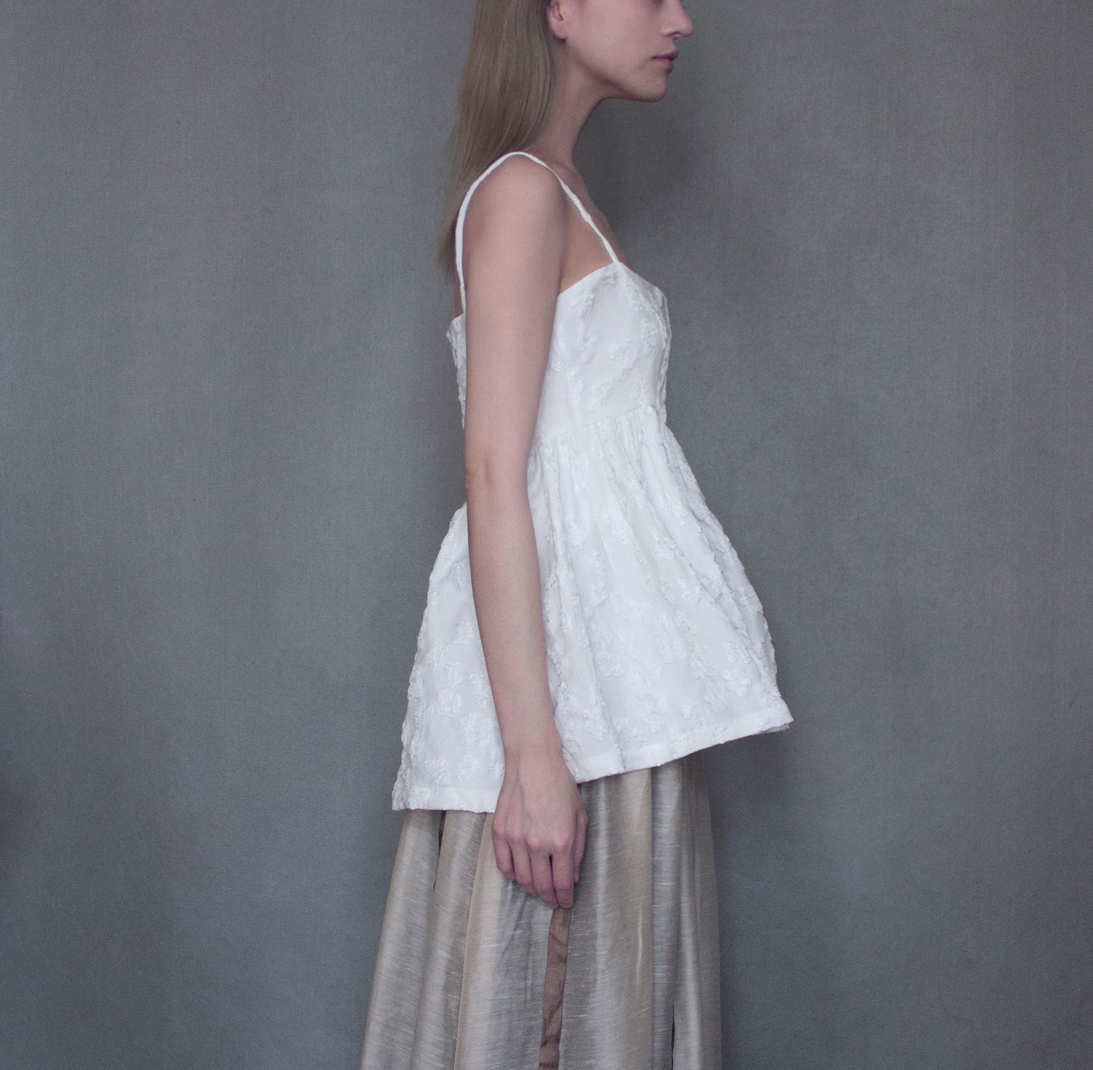 Hvítt Floral Peplum Vest