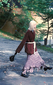 Mulled Drift Red Ephemera Bow Skirt