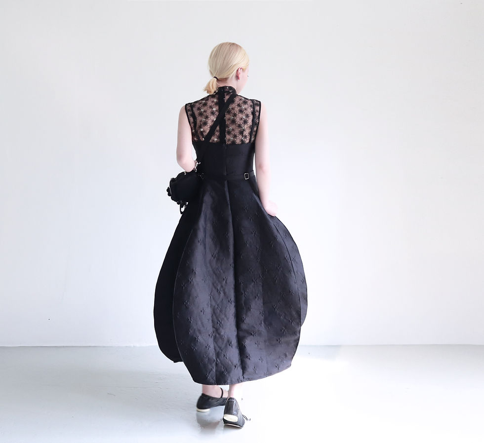 Miniature : Black Nocturne Lys Tulip Dress