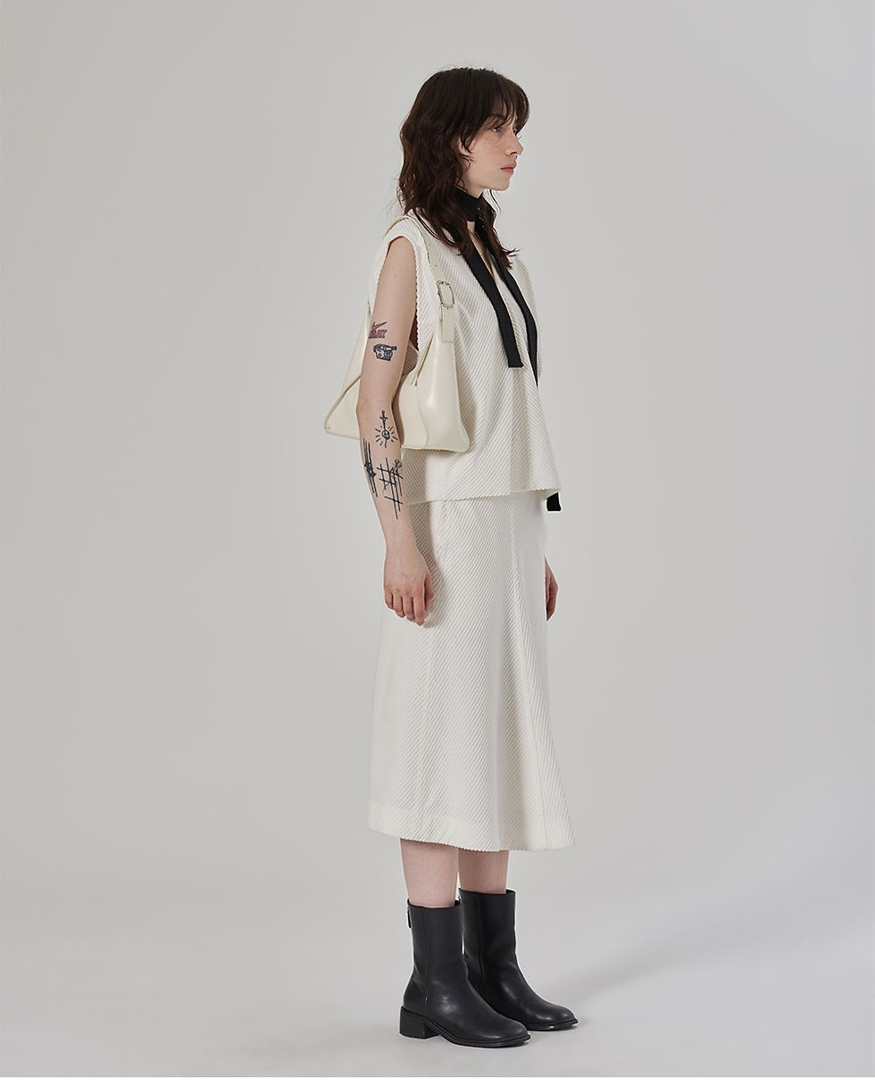 サムネイル： Oxy Shoulder Bag Ivory