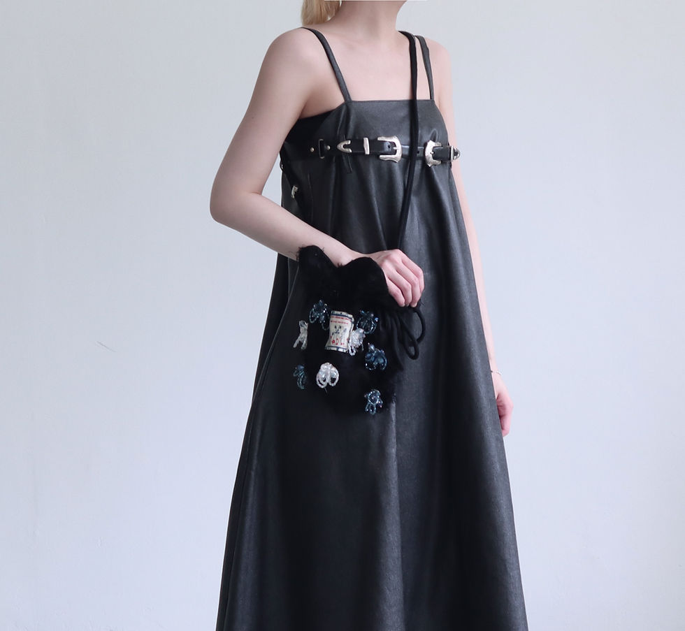 サムネイル： Mørke Giovanna Dress