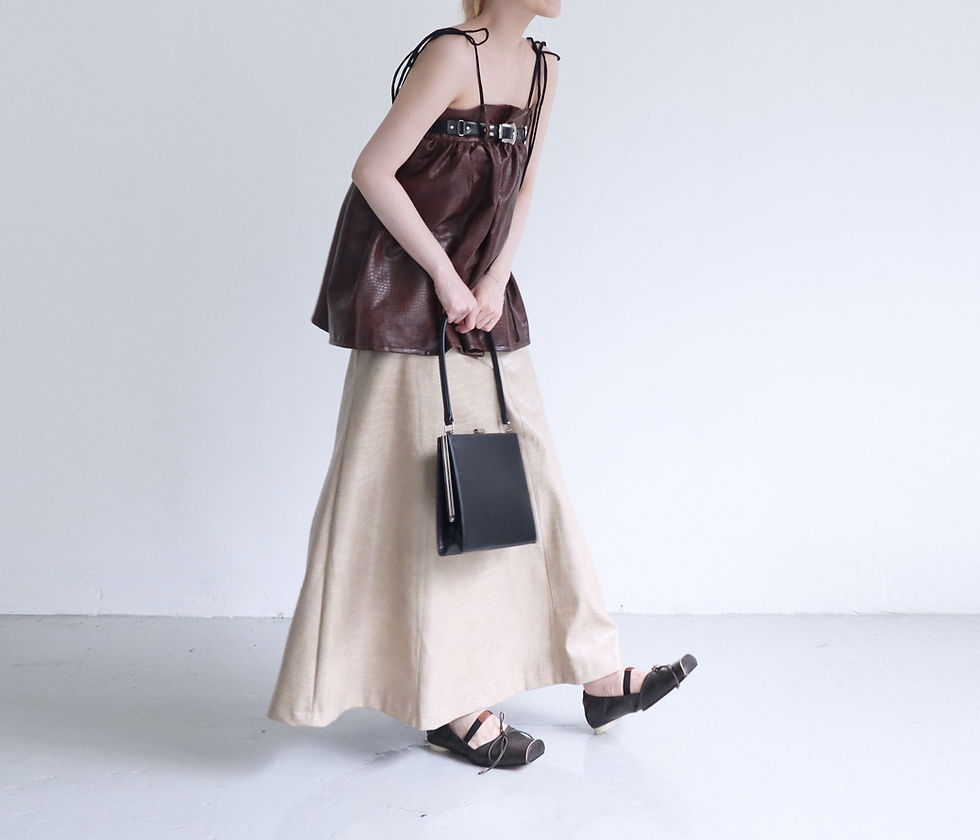 サムネイル： Beige Archive Velmora Skirt
