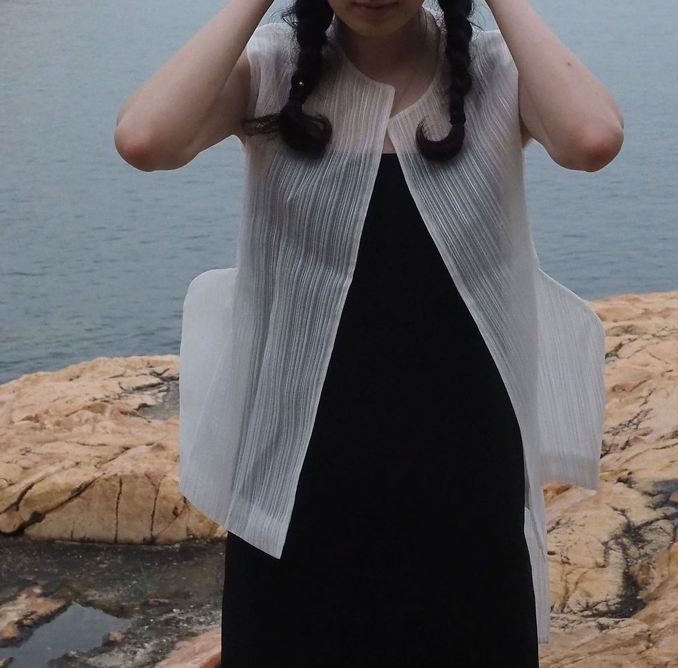 サムネイル： Calm White Sheer Cardigan
