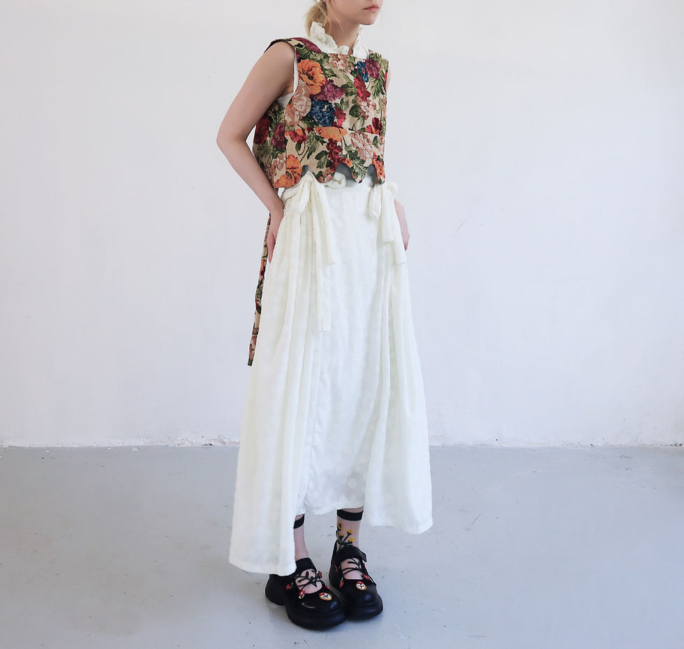 サムネイル： Sunset Marigold Esther Waistcoat Sunset Marigold