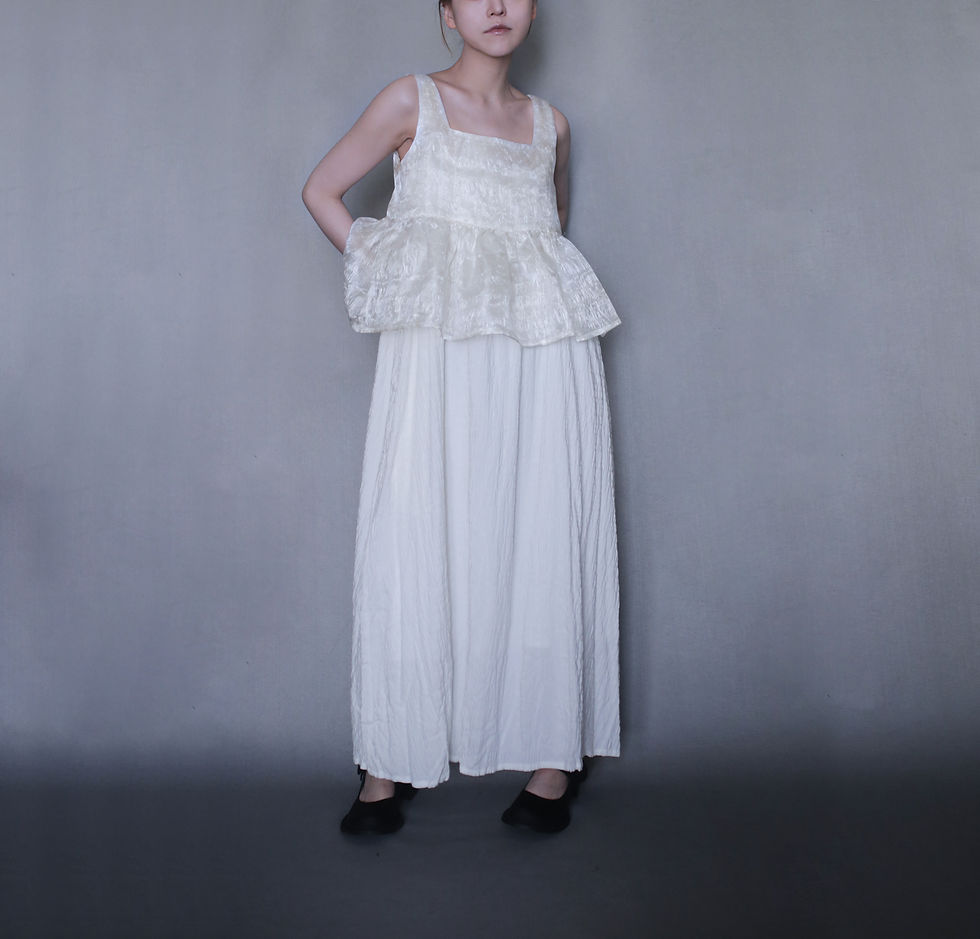 Miniature : Chantilly White Pinafore Dress