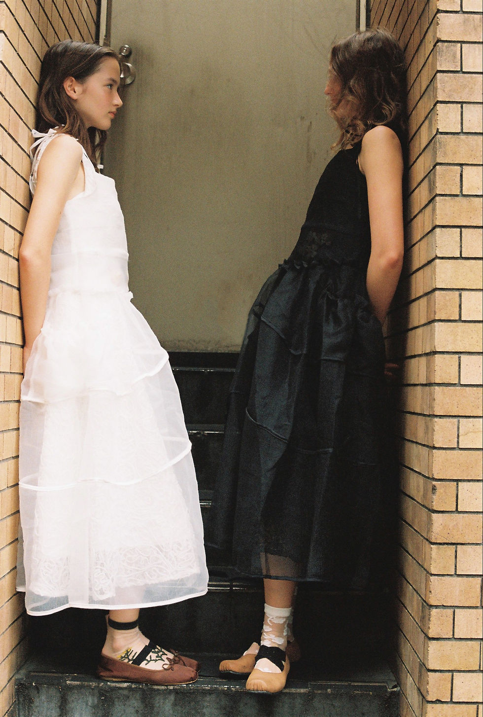 サムネイル： Florinair White Petalvault Sheer Dress