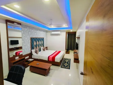 Which Area is Best for Booking Hourly Rooms Ahmedabad? A Locality Guide