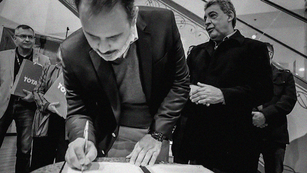 Ric001 copy.jpg