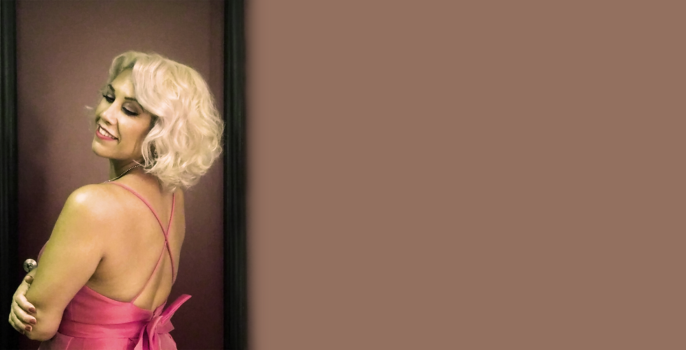 marylin panel lateral.png