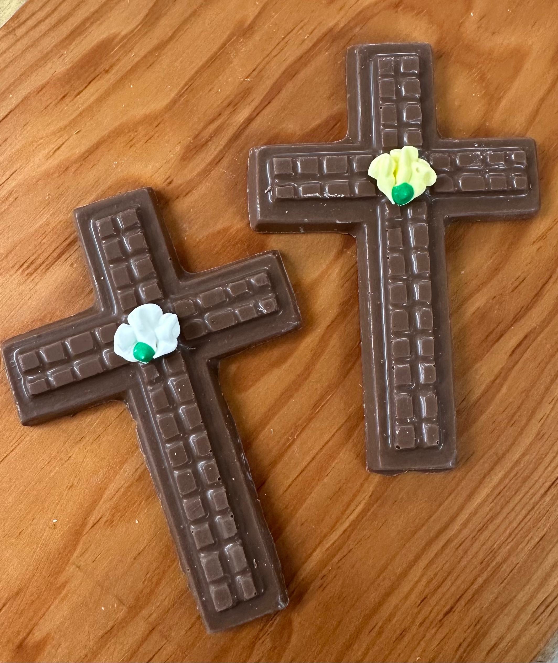 Small chocolate cross