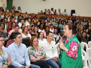 'Trabajaremos por una Antioquia libre de violencia contra la niñez': Karen Abudinen