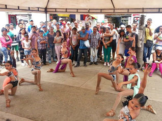 A través de acciones incluyentes y participativas, avanzan los trabajos de reubicación en La Esmeral