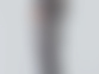 Characteristics of men's fitted suit styles