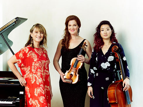 STREETON TRIO PHOTO 1.jpg