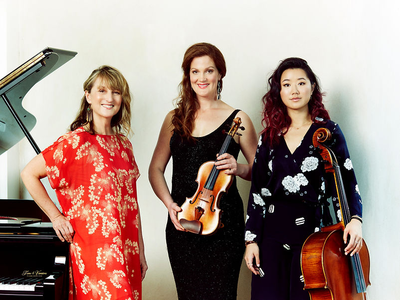 STREETON TRIO PHOTO 1.jpg