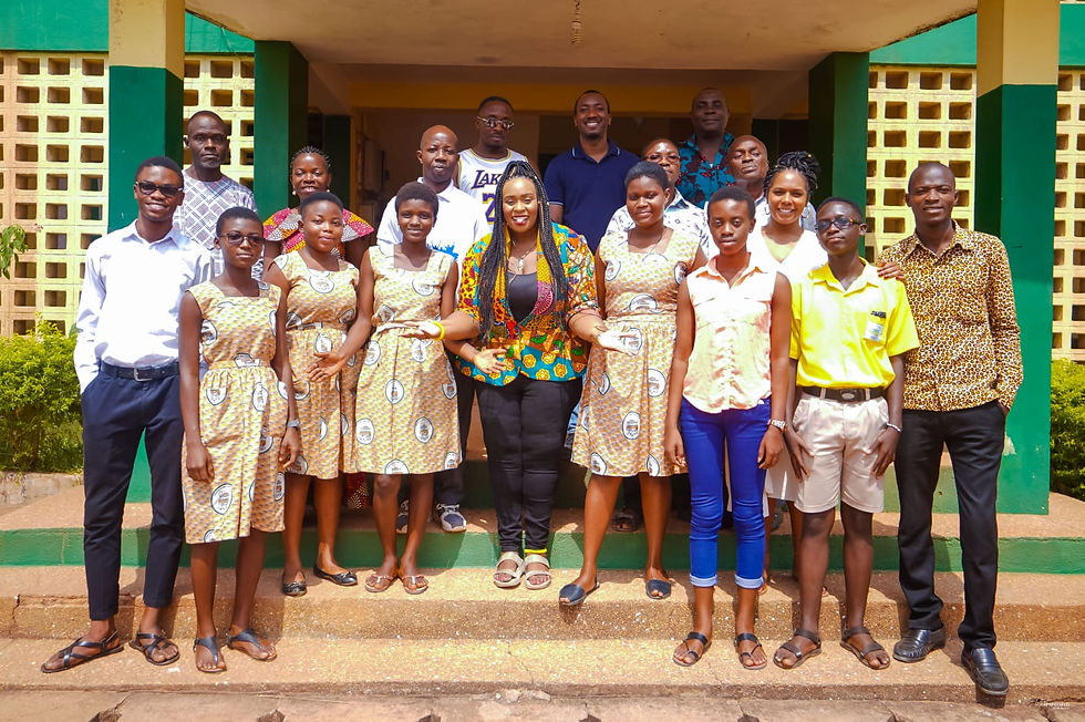 EDINAMAN ELMINA SCHOLARSHIPS AWARDS