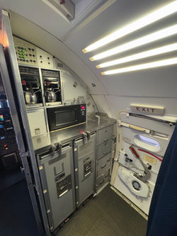 BOMBARDIER CRJ200 / CL-600-2B19 2003