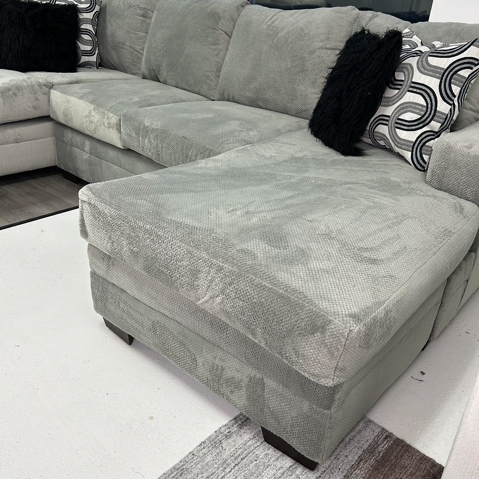 Thumbnail: 3-Piece Gray Sectional 🚛 FREE Delivery Available