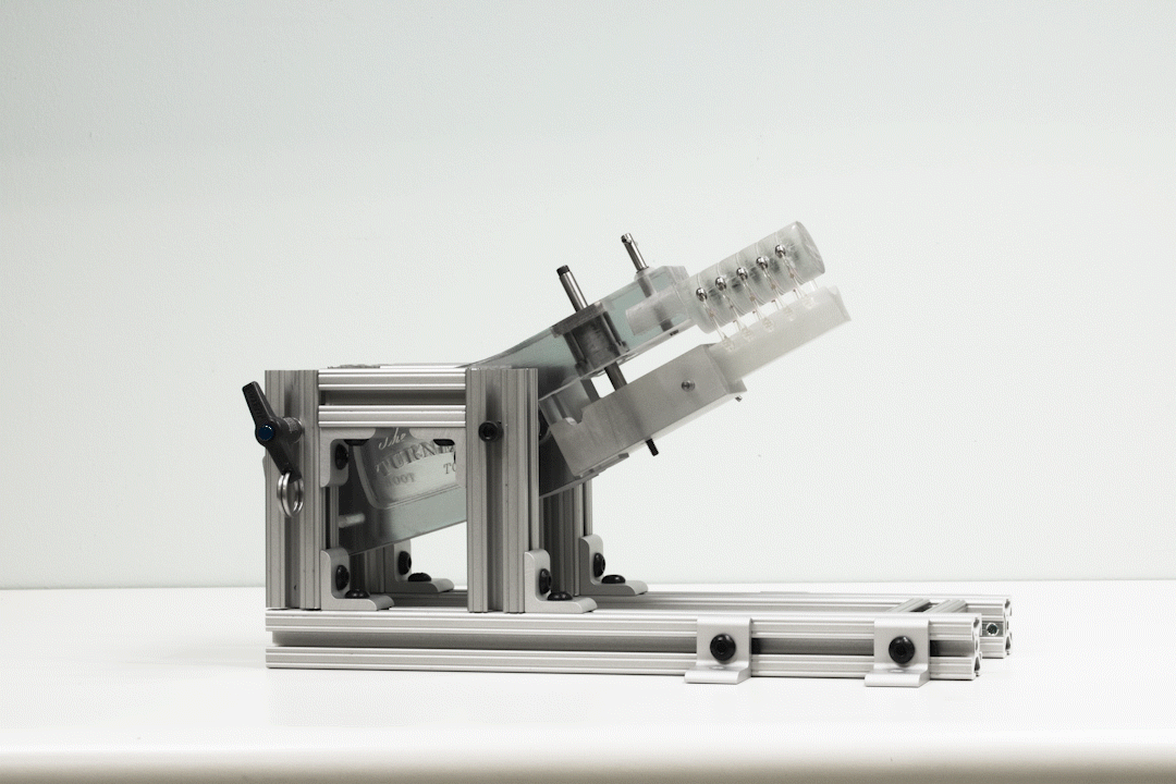 AngledBondRodFixture.gif