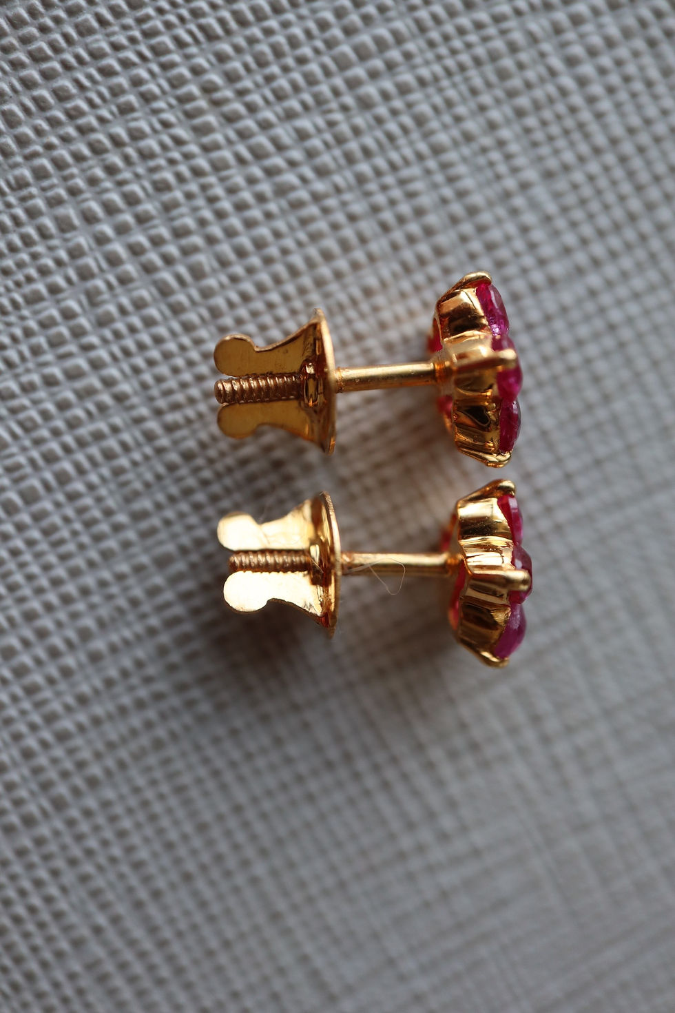 Thumbnail: Flower Designed Ruby Earring