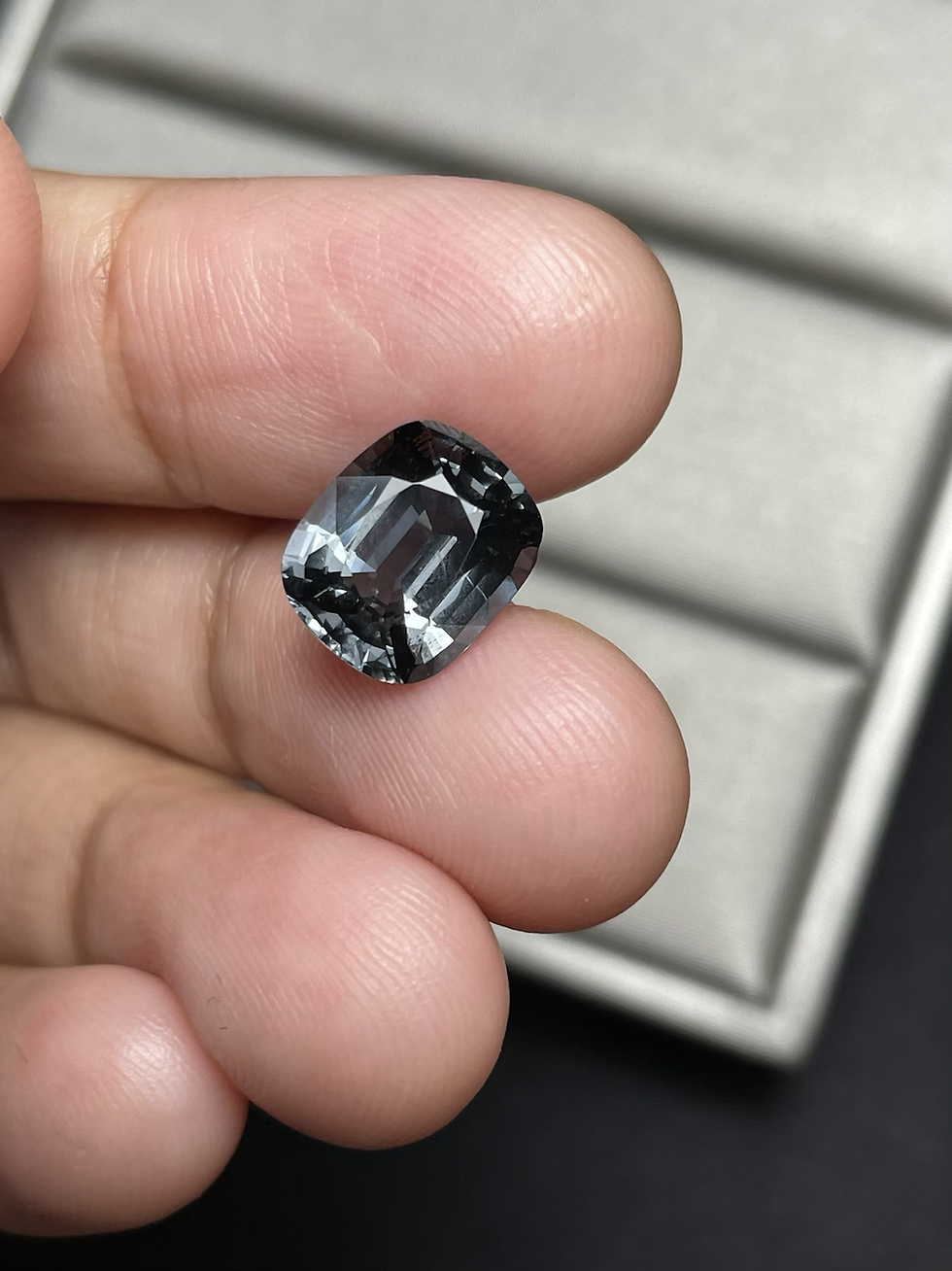Thumbnail: 3.9Ct Greenish Grey Spinel