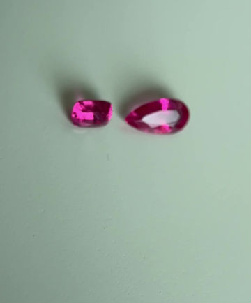 Thumbnail: 1.36ct Neon Spinels /Mansin Spinel/Jedi Spinel (8.3x4.3x2.7/5x3.7x3.6)mm