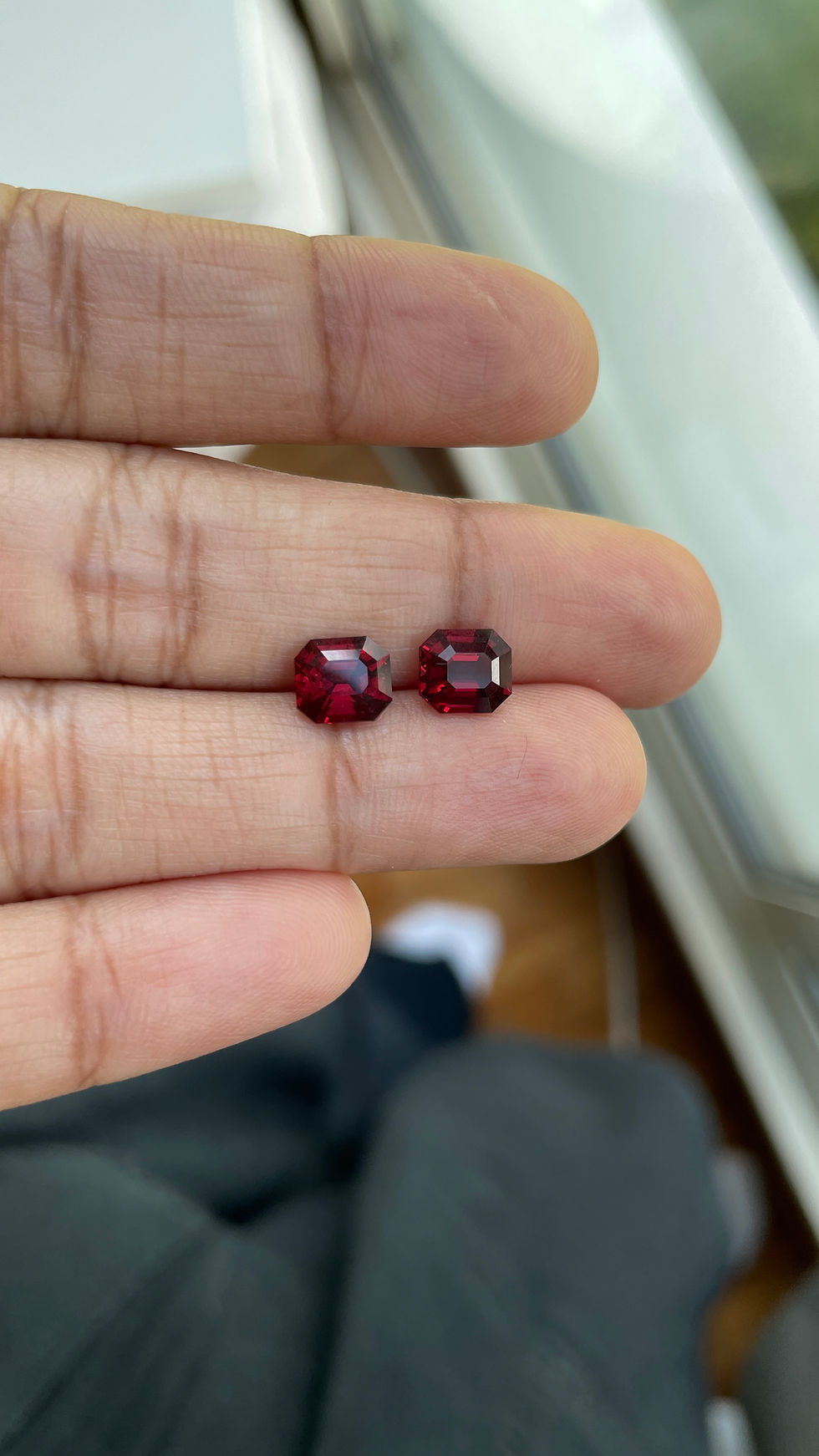 Thumbnail: Total 2.71ct vivid Red Spinels Pair - Precision cut (Top Quality)