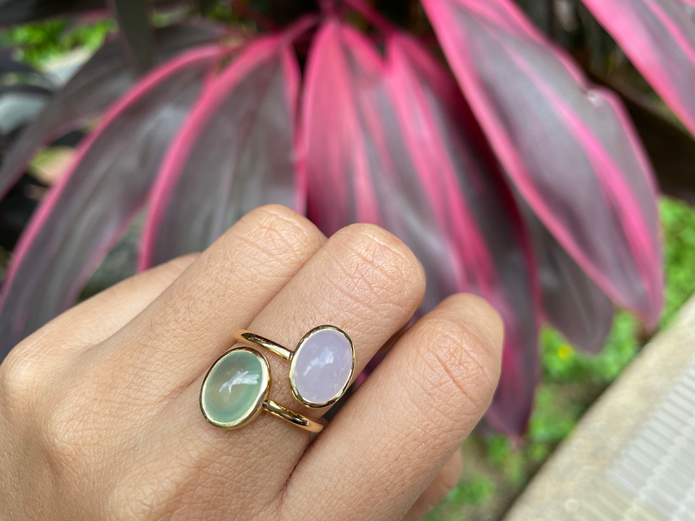 Thumbnail: Type A Lavender Jadeite jade and Icy Jadeite Jade ring in 18k solid gold