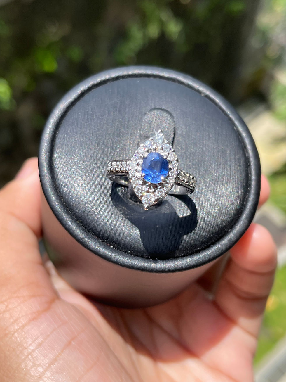 Thumbnail: 0.83Ct Unheated Blue Sapphire And Natural Diamond in 18K solid gold