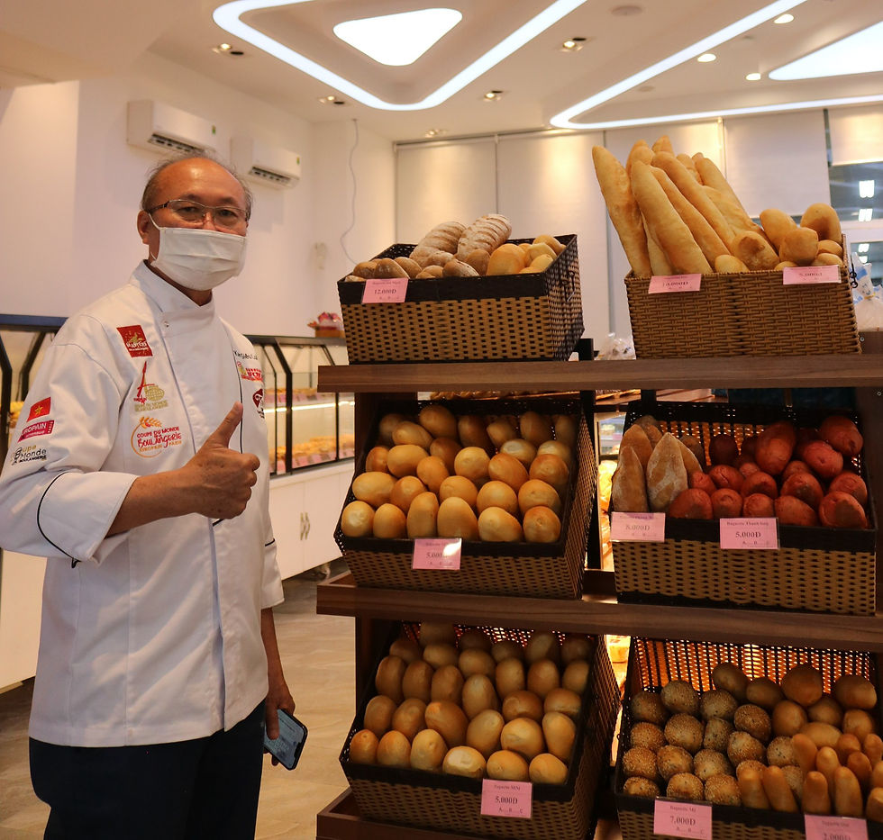 chủ bánh