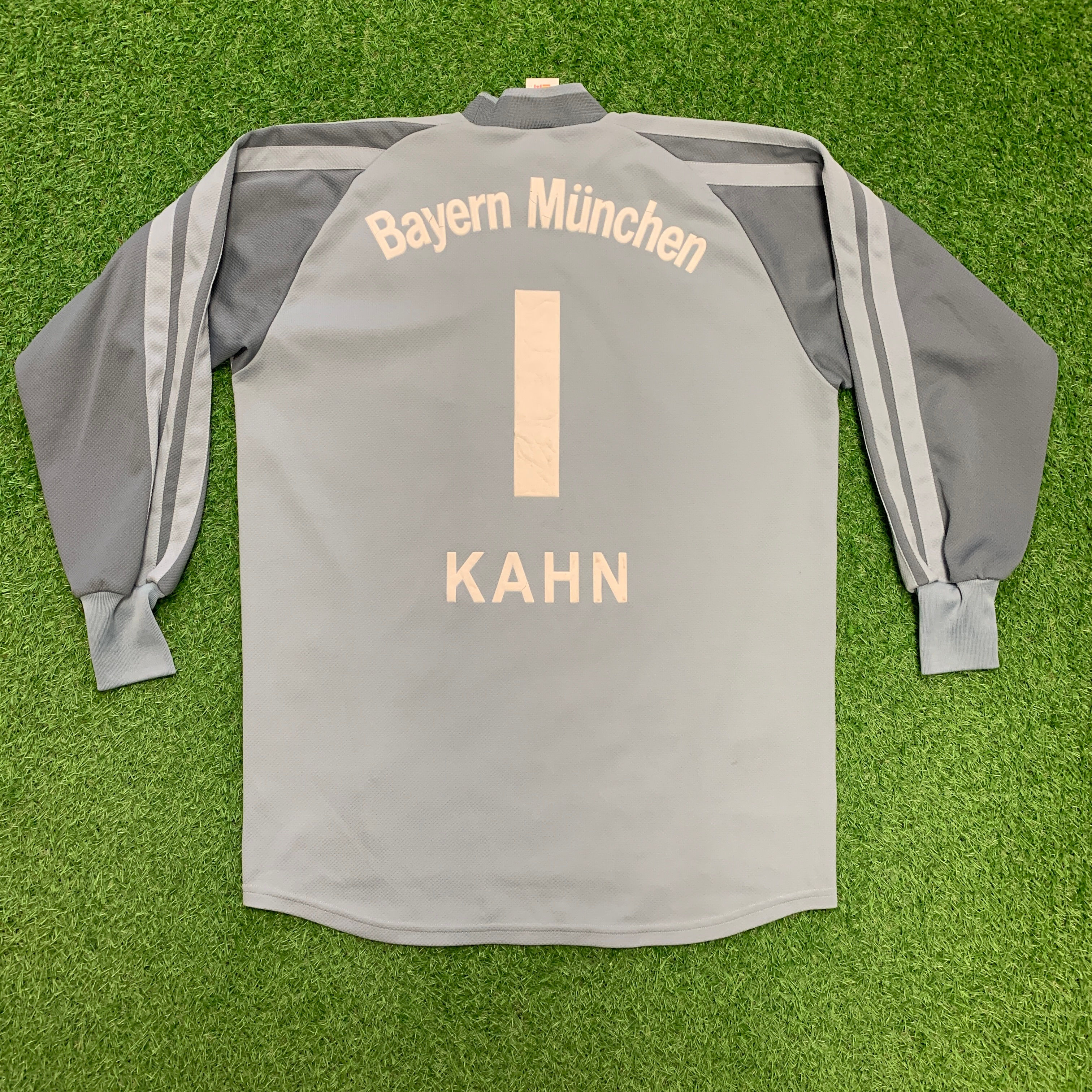 2002/2003 - FC Bayern München - Torwarttrikot - Oliver Kahn - S