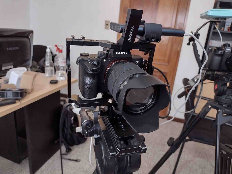 0196 Live Streaming.jpg