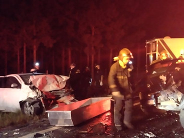 Acidente mata seis pessoas na PR-090 em Piraí do Sul