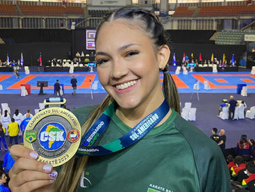 Ponta-grossense é bronze no Sul-americano de karatê