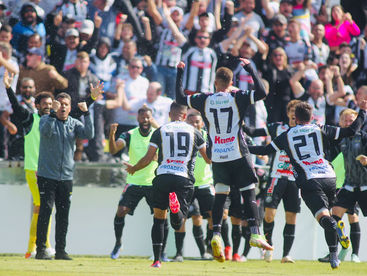 Em seis minutos, Operário vira e vence o Ituano