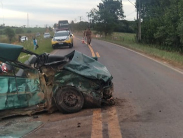 Casal morre em acidente na BR-153 em Imbutiva