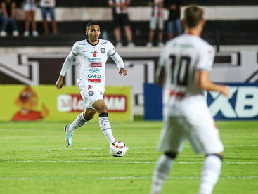 Operário Ferroviário confirma saída de Jonathan Costa