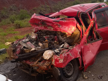 Acidente mata casal e bebê e na PR-151