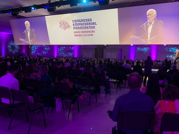 Evento em Foz do Iguaçu reúne líderes empresariais e especialistas do mundo dos negócios