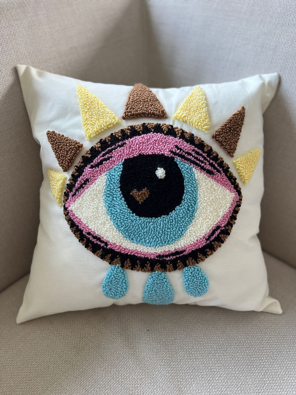 mavi gözlü yastık cocuk odası yastık