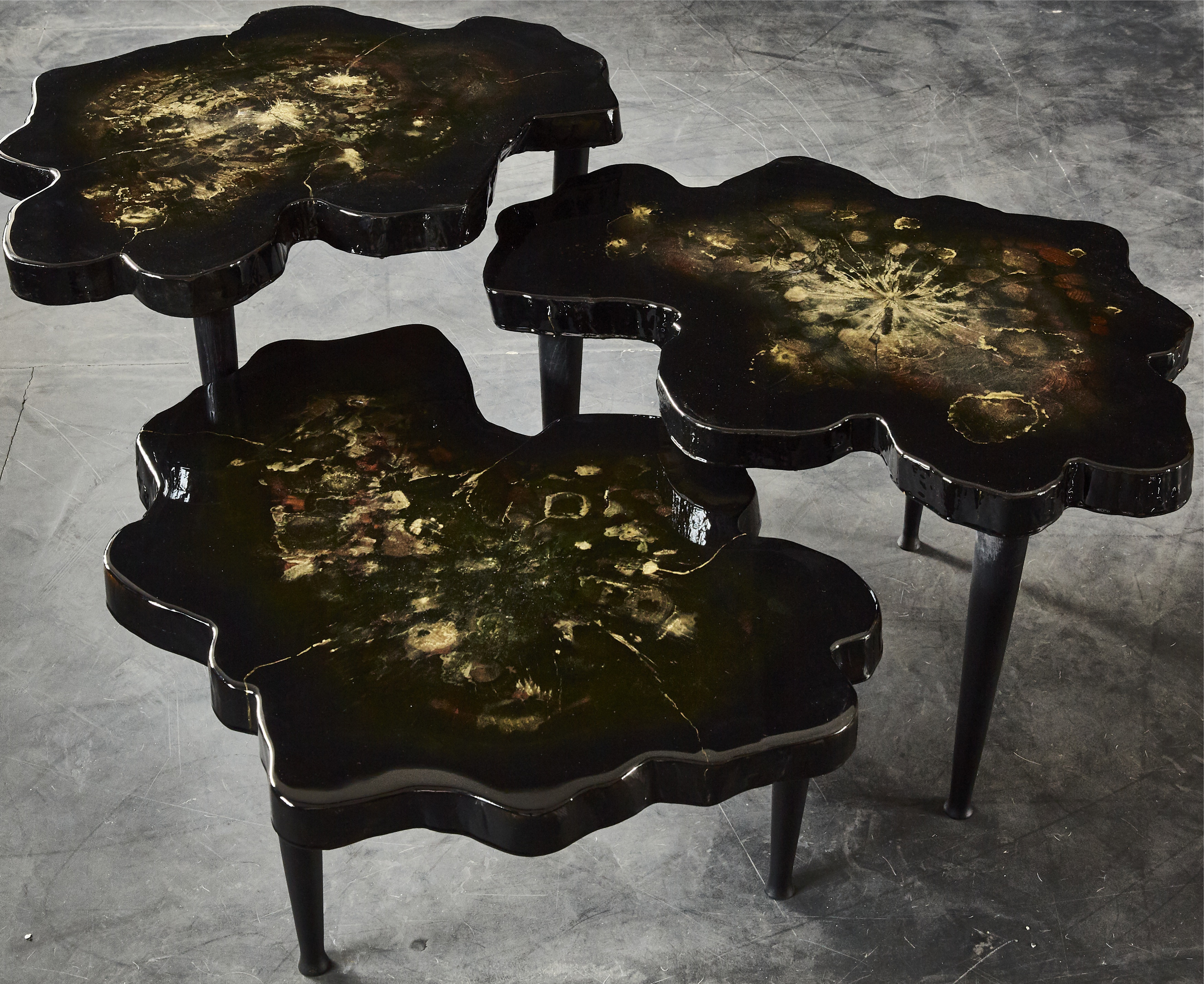 table noir et or 1